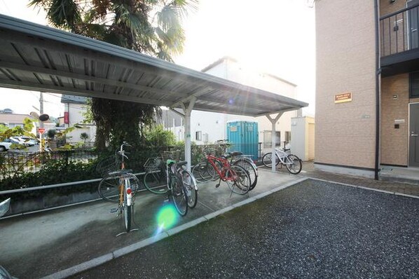 メインシティガーデン アイリスファームの物件内観写真